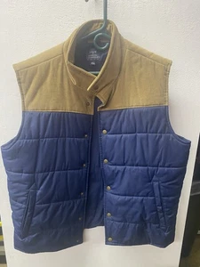 J.Crew Men’s Quilted Puffer Vest Large Blue Corduroy Yoke Snap Front FA17 F4370 - Picture 1 of 7