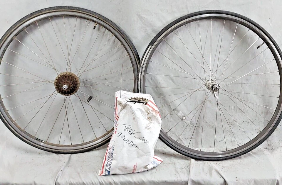 Shimano 600 Ultegra Tricolor Group Set Wheels FD RD 170mm Crankset Look Downtube - Image 1 of 4