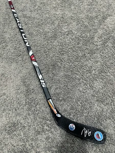 JARI KURRI Edmonton Oilers HOF SIGNED Autographed Hockey Stick w/ BAS COA - Picture 1 of 2