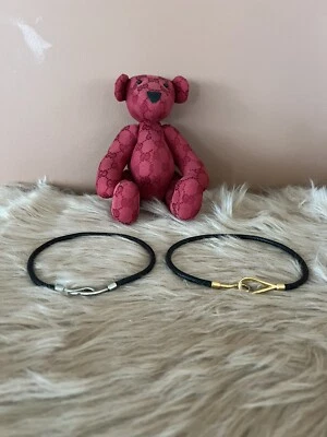 两套爱马仕金银巨型钩皮革项链项链预爱 — 第 1/4 张图片