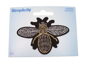 Black Bee Embroidered Iron on Patch 1 Applique Simplicity Metallic Gold B10 - Picture 1 of 5