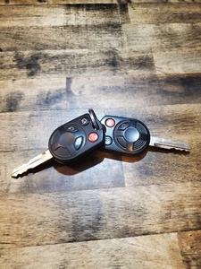 Ford 4 Button Key Fob Escape - Picture 1 of 4