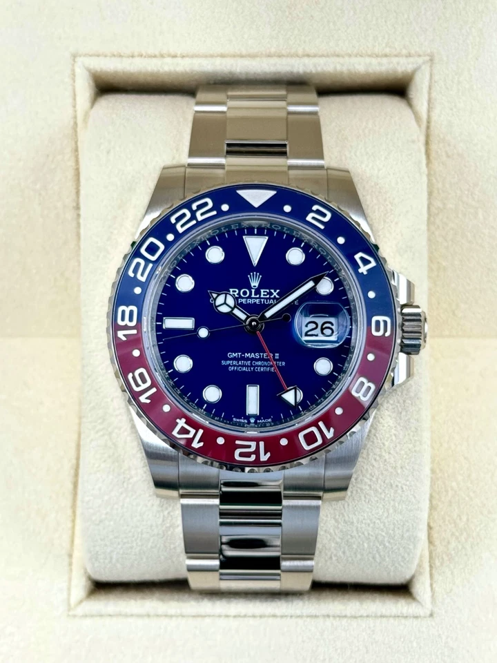 NUEVO 2025 Rolex GMT-Master II “Pepsi” 40mm 126719BLRO Oro Blanco Oyster Foto 1 de 4