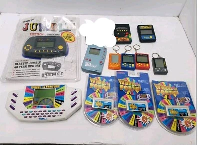 Lote de Videojuegos Portátil Vintage Años 90 Tetris Jr Super Breakput Wheel Of Fortune Foto 1 de 4