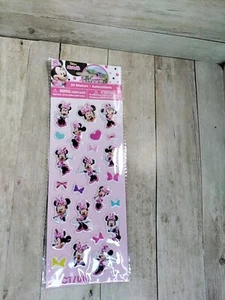 24 verschiedene Disney Junior Minnie Puff Autocollants Aufkleber Alter 3+ - Bild 1 von 2