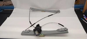 '20-'24 CHEVROLET SILVERADO 2500 Reg Cab passenger Window Regulator w/motor OEM - Picture 1 of 15