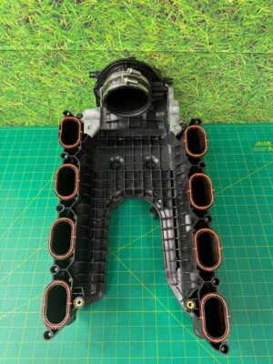 Mercedes W218 CLS550 E550 Air Intake Manifold Distributor 2780980807 OEM - Image 1 of 4