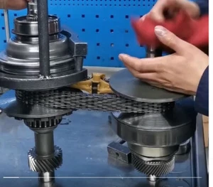 Juego de poleas de transmisión automática CVT con cadena/cinturón 0AW331103A para Audi (a TT) - Imagen 1 de 1