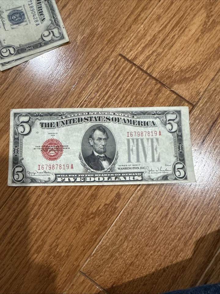 1928F $5 MISALIGNED CUTTING ERROR UNITED STATES NOTE! Rare - Image 1 of 2