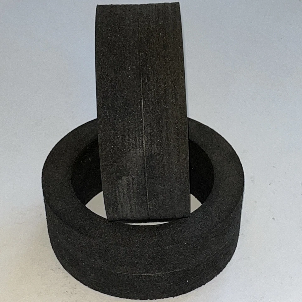 Reifen 1:8 Glattbahn Medium Artikelnummer: 059916 - Bild 1 von 4