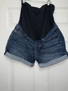 Levi’s Strauss Women's Maternity Blue Denim Jean Short Shorts Laguna Size Large - Picture 1 of 8