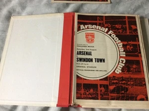 FULL SEASON OF ARSENAL HOME PROGRAMMES FROM 1969/70 INC EUROPEAN - Picture 1 of 2