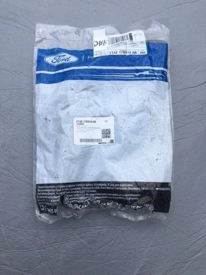 OEM НОВЫЙ 2015-2018 FORD EDGE ЛЕВАЯ ПРОТИВОТУМАННАЯ ЛАМПА ОТКРЫВАЮЩАЯСЯ КРЫШКА FT4Z 17B814 AB - Изображение 1 из 2