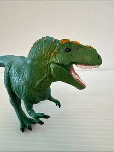 Vintage 1996 Safari Ltd Tyrannosaurus T-Rex grüner Dinosaurier Spielzeugfigur 4,5" x 7" - Bild 1 von 5