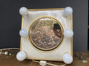 Vintage beleuchteter Kosmetikspiegel Klappspiegel Make-Up Show Girl Mcm Mid Century Gold - Bild 1 von 20