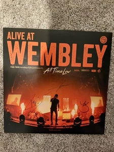 All Time Low signiertes Live At Wembley Vinyl mit Echtheitszertifikat Alex Rian Zack - Bild 1 von 1