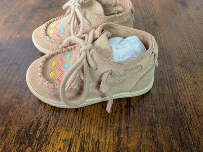 Mocasines de cuero para bebé Zara talla 18 con cordones Foto 1 de 4