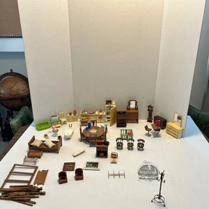 Großes Konvolut Vintage Holz Puppenmöbel Puppenstube Zubehör Miniaturen - Bild 1 von 24