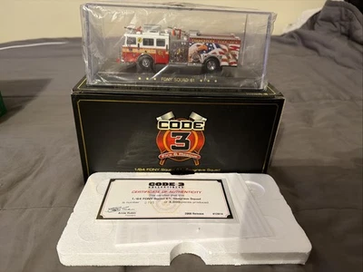 Code 3, FDNY Seagrave Squad 61.  911 Tribute Truck Rare - Image 1 of 4