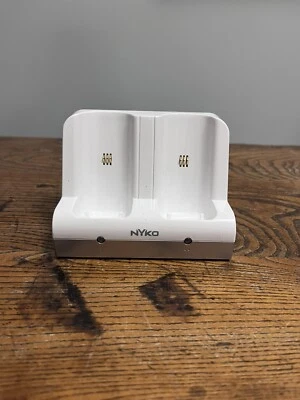 Nyko Nintendo Wii Controller Charging Station Model: 87000-A50 - Image 1 of 4