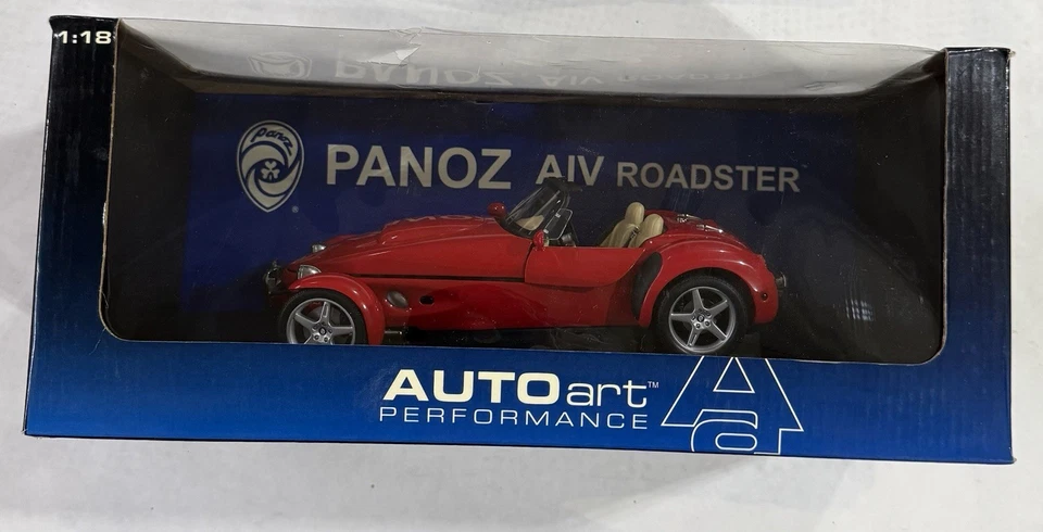 AUTOART PANOZ AIV ROADSTER CONVERTIBLE ESCALA 1:18 DIECAST MODELO COCHE ROJO GENIAL Foto 1 de 4