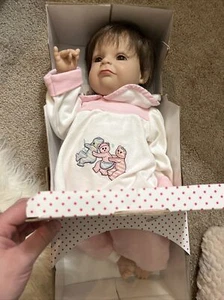 Twin Catherine Paradise Galleries Premiere Edition 19" Baby Dolls Original Boxes - Picture 1 of 6