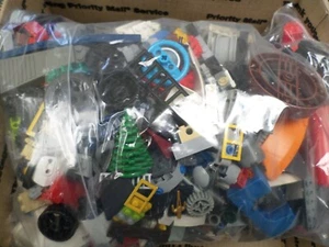 LEGO BULK LOT 5 1/2LB LEGO BUILDING PIECES CONNECTORS, WINDOWS, DOORS WHEELS - Picture 1 of 11