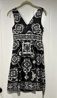 Vestido Casa Blanca Mercado Negro Seda Talla 00 Floral Geométrico Cuello en V Boda Foto 1 de 4