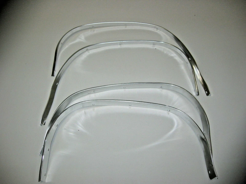 Juego de molduras de pozo de rueda Chevelle 65 Foto 1 de 1