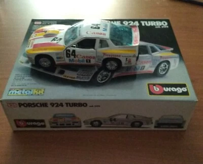 PORSCHE 924 TURBO MODELLO SCALA 1:25 CON CARROZZERIA IN METALLO  1998 - Immagine 1 di 4