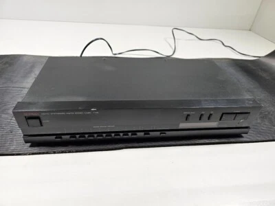 Luxman T-105 Digital Synthesized Am/Fm Stereo Tuner - Gebraucht Aktiv Mit Kabel - Bild 1 von 4