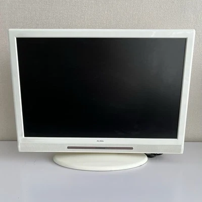 Alba LCD22ADVDW White 22” HD LCD TV DVD Combi - No Remote Control - Image 1 of 4