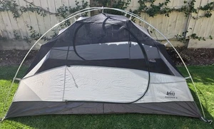 REI Passage 2 Tent with Rainfly and Footprint Camping Backpacking Hiking - Picture 1 of 10