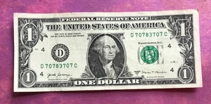 2017A DOLLAR BILL FOUR OF A KIND AND A PAIR D 707 83 707 C - Picture 1 of 2