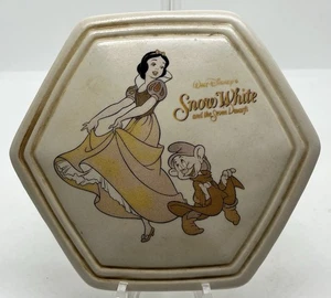 Disney Dish Snow White & Seven Dwarfs 70th Year Trinket Box 2007 Storage - Picture 1 of 5