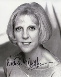 Television Autograph: NICHOLA McAULIFFE (Actor) Signed Photo - Foto 1 di 1