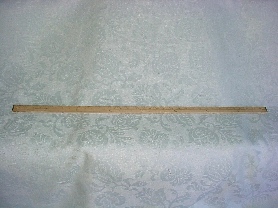 Tela para cortinas de tapicería de niebla floral Kravet Couture 28655 12-1/2 años Foto 1 de 4