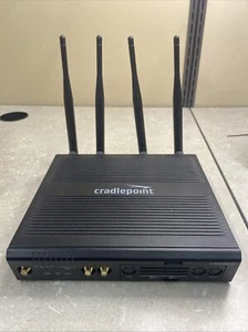 Cradlepoint AER2200 Advanced Edge LTE Router W/ Antennas Adapter - Picture 1 of 5