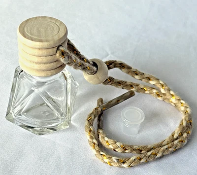 2PC HANGING ESSENTIAL OIL DIFFUSER BOTTLE EMPTY GLASS 8ML CAR HOME AIR FRESHENER - Image 1 of 4