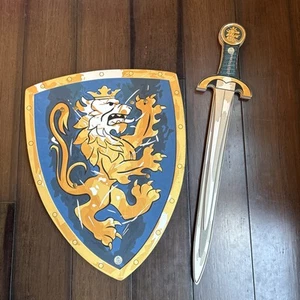 Disney Parks Liontouch Medieval Noble Knight Foam Shield w/Foam Toy Sword 2005 - Picture 1 of 13