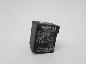 Siemens 3SE5000-0PA00 Contact Block Slow Action For Position Switch 2NO-1NC USED - Picture 1 of 3