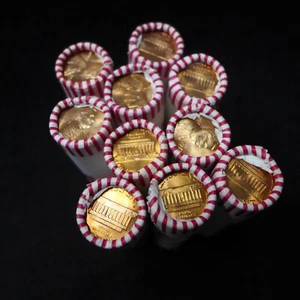 Lot of (10) 1979 P Lincoln Memorial Cents BU ROLLS - 500 Coins - Picture 1 of 3