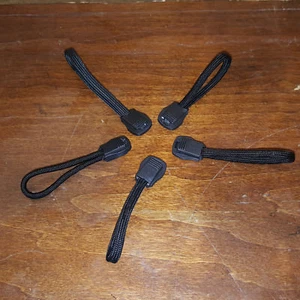 Paquete de 5 tirones con cremallera Paracord negros para mochilas chaquetas equipaje kits de supervivencia - Imagen 1 de 1