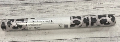 Room Mates PAPEL PINTADO BLANCO Y NEGRO PUERTA DE DESPLAZAMIENTO PELAR Y PEGAR RML11204RL Foto 1 de 4