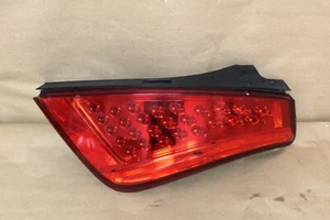 2006 - 2007 Nissan Murano RH Passenger Tail Light OEM - Picture 1 of 4