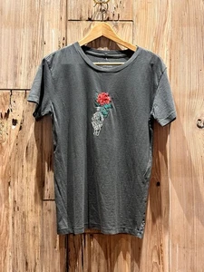 DESERT DREAMER BONE ROSE WOMENS UNISEX EMBROIDERED T-SHIRT - Picture 1 of 2