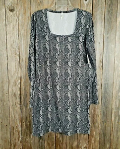 NEW Mudd L Dress Gray Snake Print Bodycon Square Neck Long Sleeve - Picture 1 of 6
