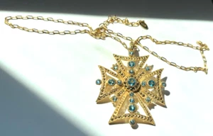 Dallas Prince 14K Gold plattiert Blautopas Halskette/Anstecknadel - Bild 1 von 6