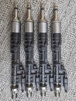 Conjunto de 4 injetores BMW X5 XDrive35i 2015 - Imagem 1 de 4