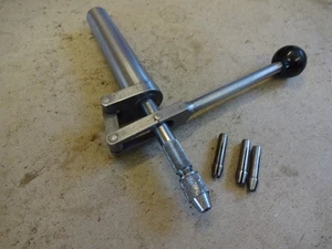 Sensitive Drehmaschine Bohraufsatz 2MT + Spannzangen - Bild 1 von 8